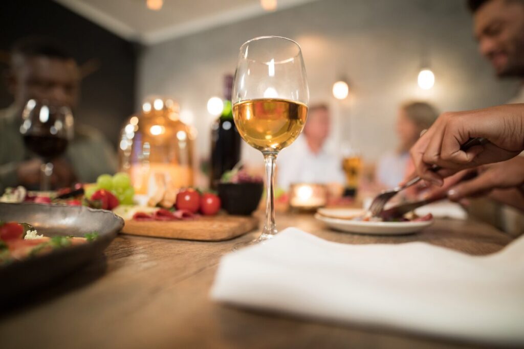 Palm Beach Shores’ Culinary Gems: Your Guide to Eating Like a Local on this Charming Island
